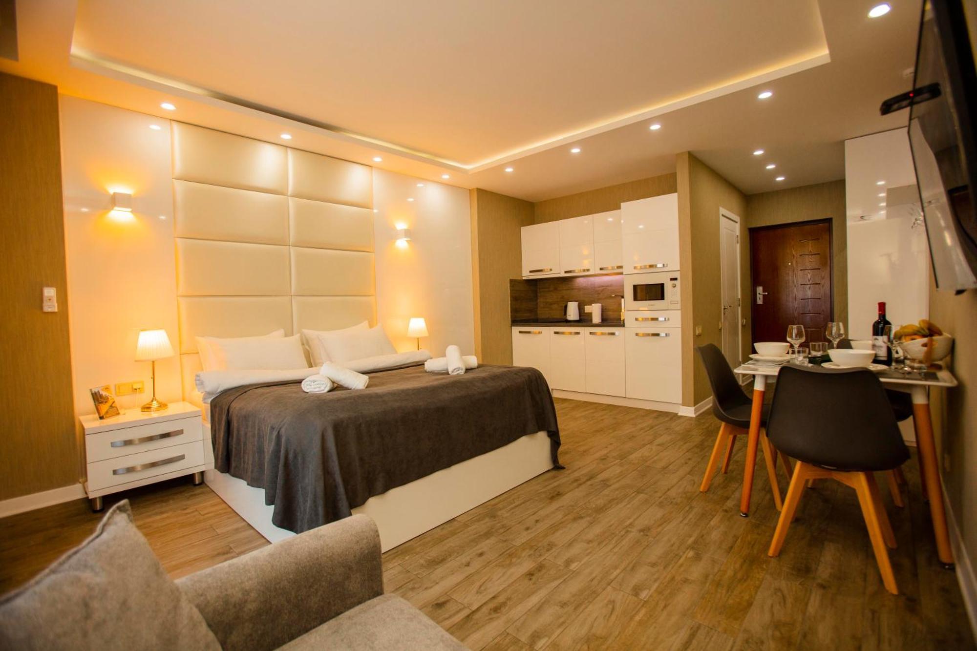 Holiday Premium Apartments Batumi Kültér fotó